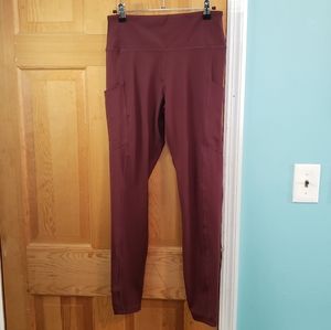 AE maroon the everything pocket legging
